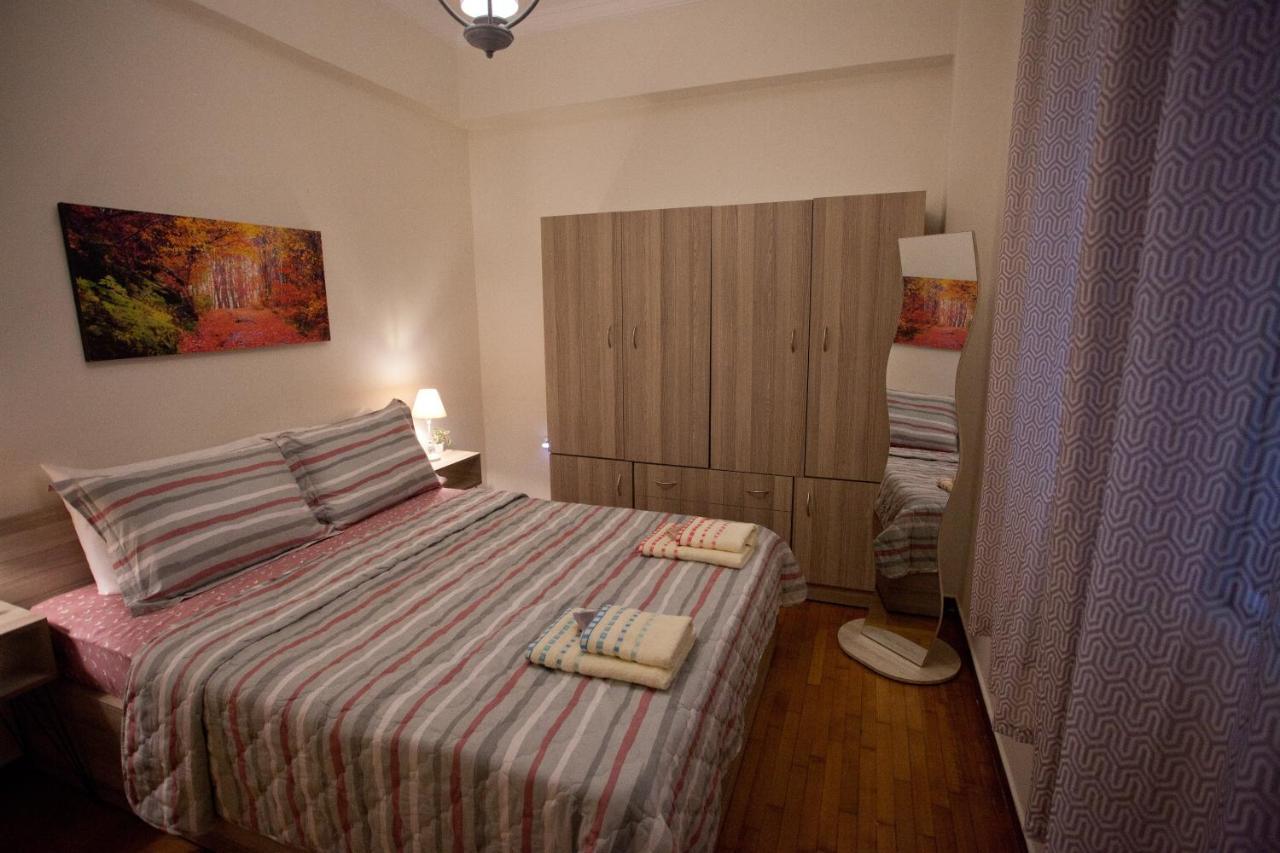 Lovely Nest Pireo Esterno foto