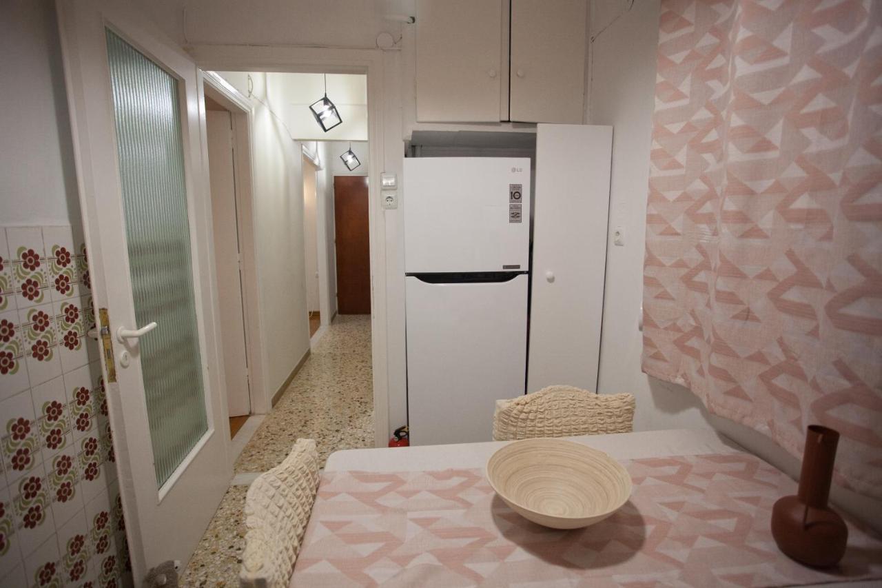 Lovely Nest Pireo Esterno foto